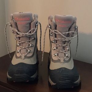 Columbia Omni-Heat Winter Boots Size 6 EUC